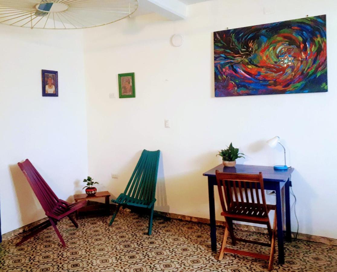 Hostel Candelaria Вальядолид Экстерьер фото