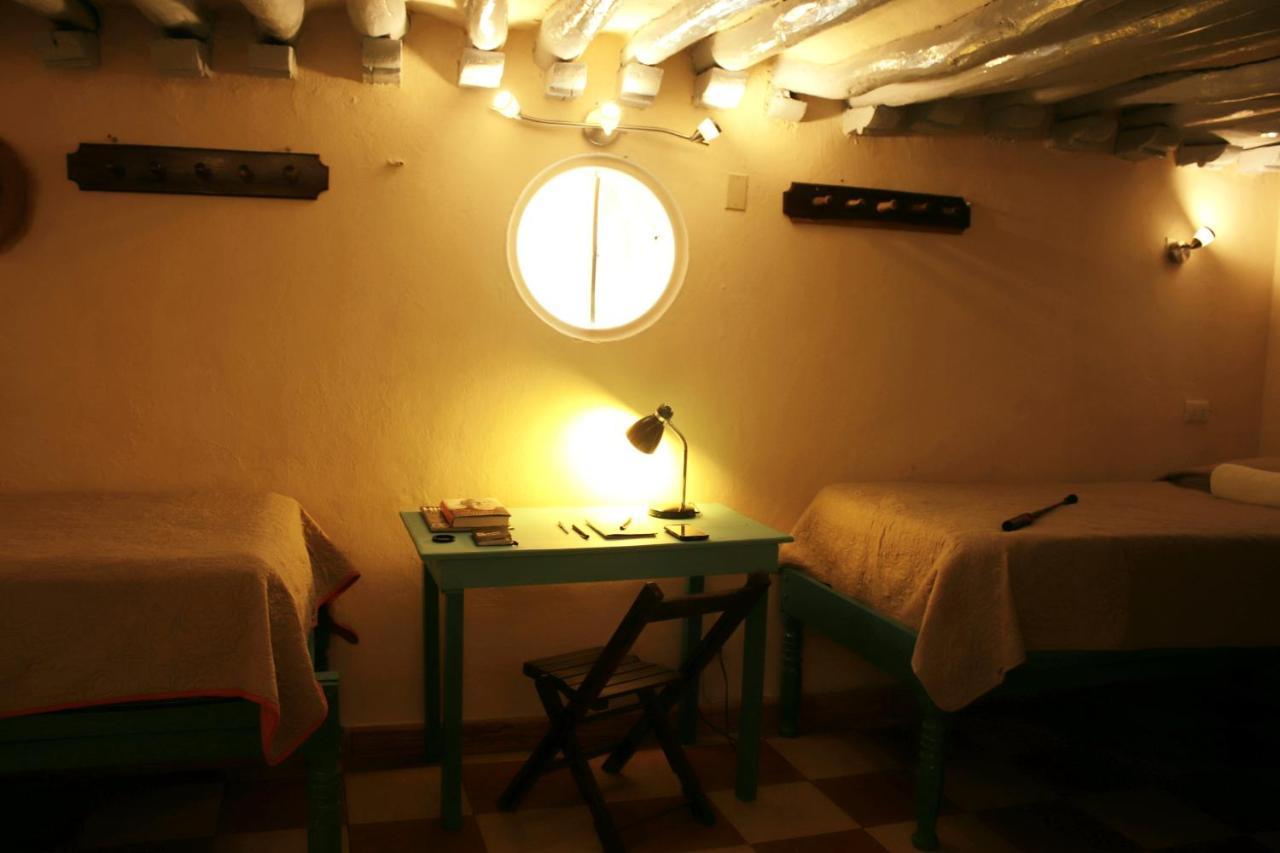 Hostel Candelaria Вальядолид Экстерьер фото