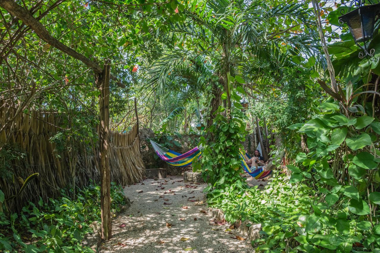 Hostel Candelaria Вальядолид Экстерьер фото